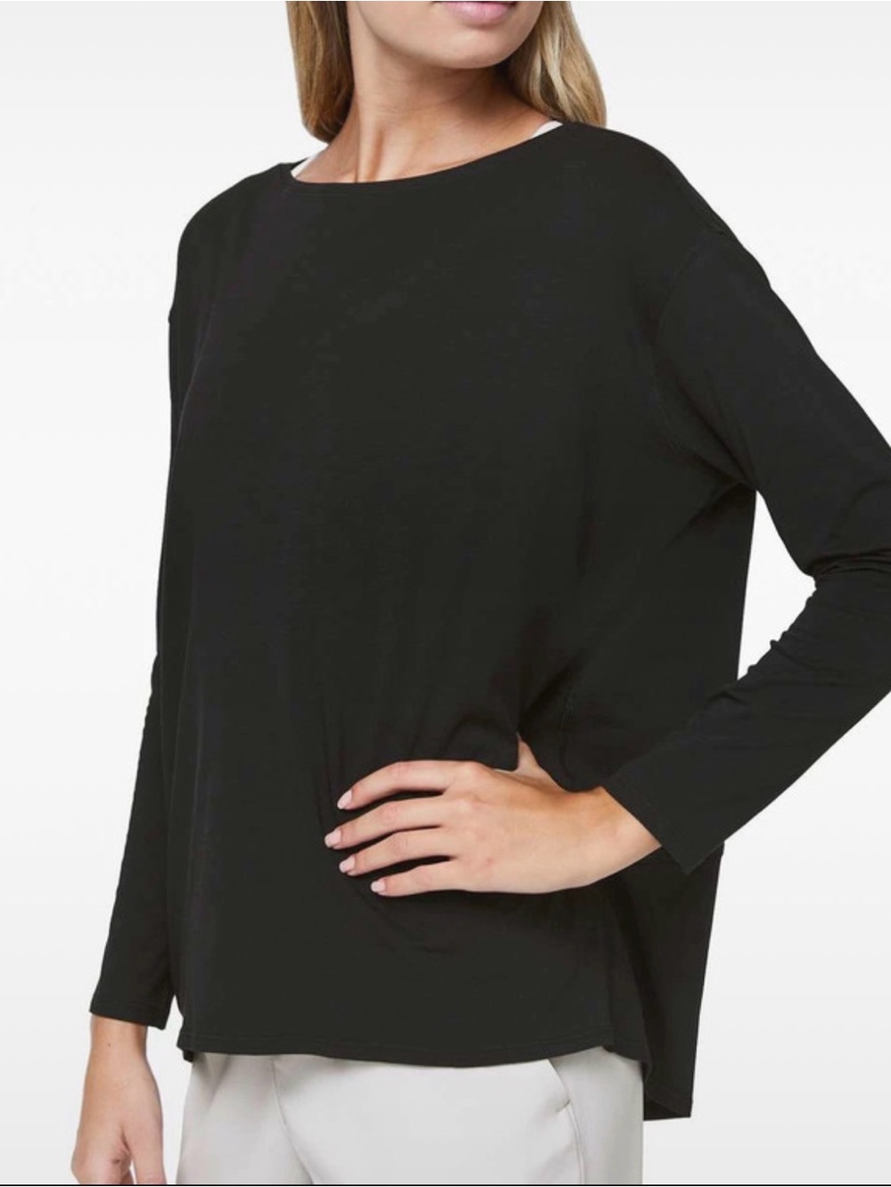 Lululemon Women's Black Long-Sleeve Tee